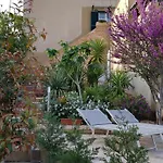 Piero's Apartman