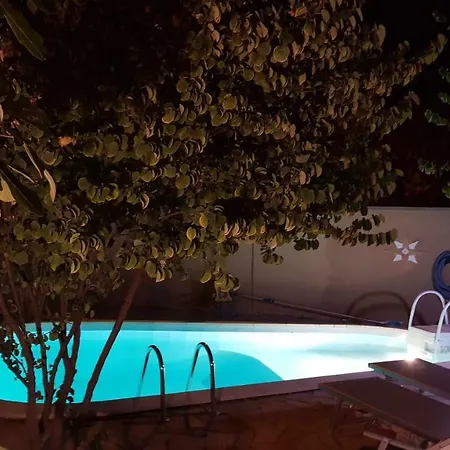 Piero's Lejlighed *