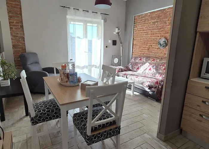 Piero's 公寓 卡尔博尼亚