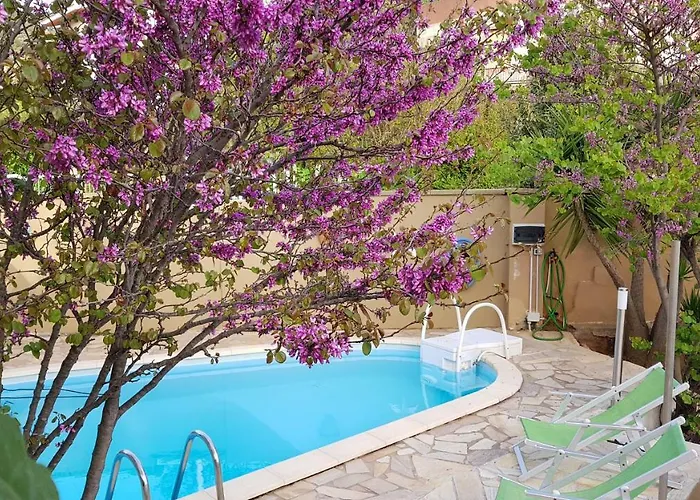 Piero's 公寓 卡尔博尼亚